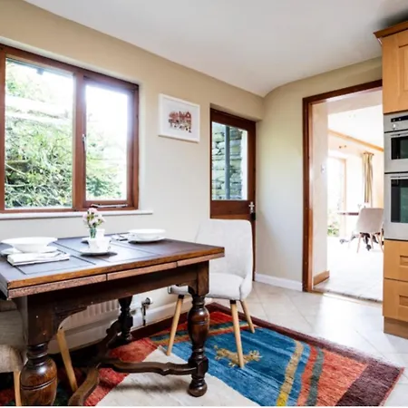 Yewfield Self Catering * هوكسهيد