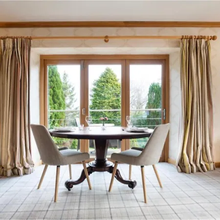 شقة Yewfield Self Catering