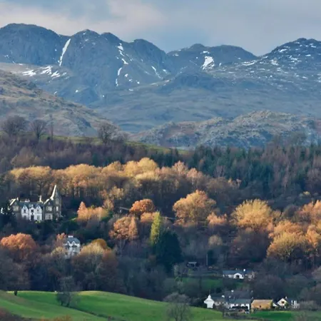 شقة Yewfield Self Catering هوكسهيد