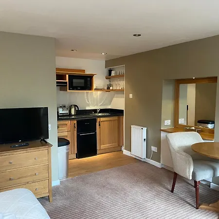 Apartamento Yewfield Self Catering *